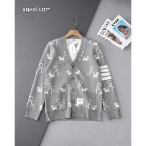 ブランド コピー ショップ秋冬超人気アイテム 早期完売 数量限定特別価格コートTHOM BROWNE