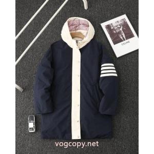 ダウンジャケット専門店 目玉商品  抜群の存在感ブランド コピー 品THOM BROWNE