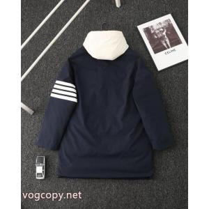 ダウンジャケット専門店 目玉商品  抜群の存在感ブランド コピー 品THOM BROWNE