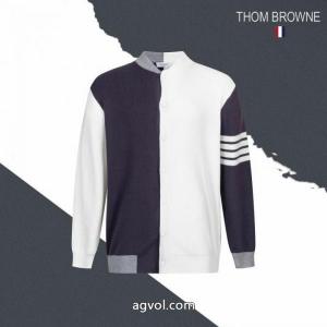 ブランド コピー世界が注目する 限定品が必須! 独特なコートTHOM BROWNE