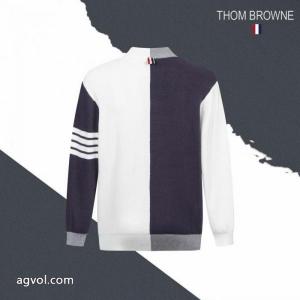 ブランド コピー世界が注目する 限定品が必須! 独特なコートTHOM BROWNE