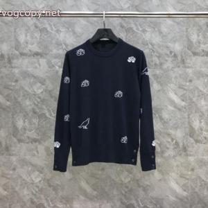 大人の個性を。  ブームは再熱中 人気限定品偽物 ブランド 激安セーターTHOM BROWNE