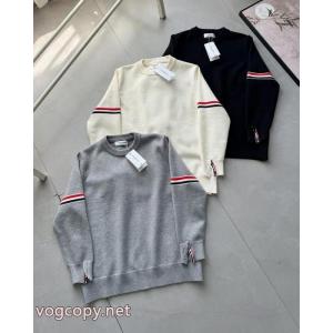 秋冬にお世話になる定番 使い勝手の良さ 最安価格新品ブランド コピー バックTHOM BROWNEセーター