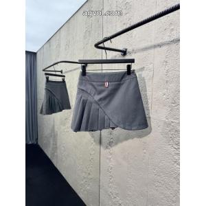 スカートTHOM BROWNE2026コーデにこなれたアクセントをプラス! 着心地のいい コーデの主役コピー 商品 販売.