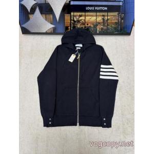 独創的なデザイン 26SS 異素材 ヴィンテージ感スーパー コピー 通販ジャケッTHOM BROWNE..