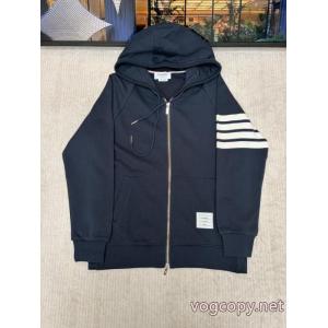 独創的なデザイン 26SS 異素材 ヴィンテージ感スーパー コピー 通販ジャケッTHOM BROWNE..