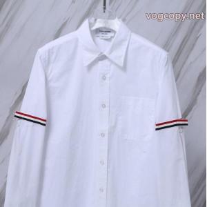 シャツセレブ愛用♪ 大人気!!完売前に 品良くおしゃれ ブランド コピー 激安THOM BROWNE..