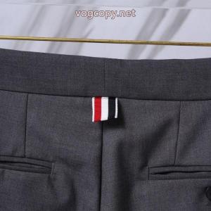 コピー ブランド 通販個性的なデザイン  NEW　新作  春夏らしい華やかブランド ジーンズTHOM BROWNE..