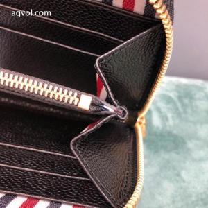 バッグTHOM BROWNEブランド 通販 激安こだわり 有名モデル愛用アイテム 美品*入手困難..