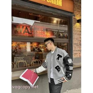コピー ブランド新作入荷新品 若々しい雰囲気 セレブも多数愛用ジャケットTHOM BROWNE