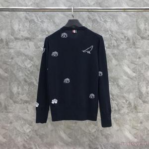 大人の個性を。  ブームは再熱中 人気限定品偽物 ブランド 激安セーターTHOM BROWNE