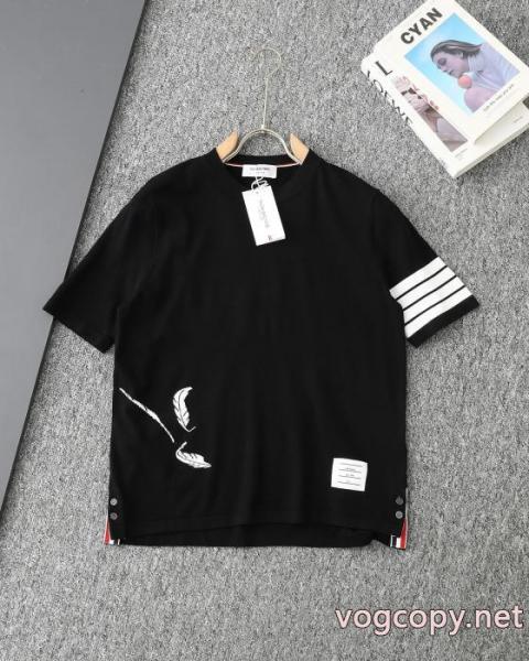 半袖Tシャツコピー ブランド 優良THOM BROWNE大好評アイテム 人気新商品 超カッコイイ 3