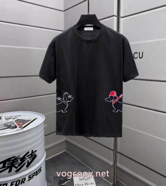 定番人気のモデル 新作入荷新品 2026人気品激安 ブランド 通販半袖TシャツTHOM BROWNE 2