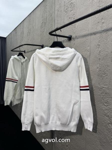 トムブラウンパーカー偽物 ブランド 販売大人気アイテム 世界中で爆発的人気 重宝するアイテム.. 2