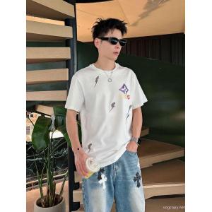 激安 通販 ブランド2026SS大人OK 新作限定 現代的な印象半袖Tシャツルイ ヴィトン