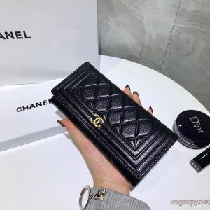 オーバーサイズ AW 斬新なデザイン財布偽 ブランド 販売CH