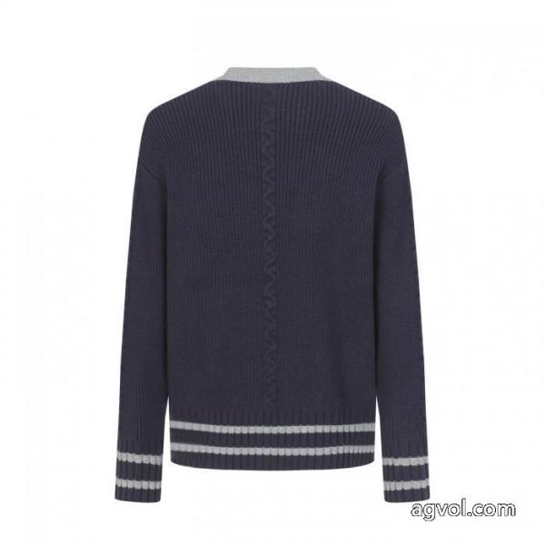 コピー ブランド 販売コートNewアイテム デザイン性抜群 必須アイテムTHOM BROWNE 1