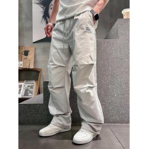  ズボンバーバリーブランド スーパー コピー秋冬のトレンドアイテム 特に話題なの上品即完売 新作限定 早い者勝ち.