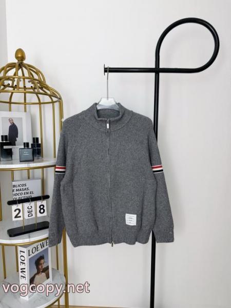 ニットコート新作限定 人気沸騰中 超激得正規品 最高品質かつ最安値スーパー コピー 安心THOM BROWNE 4